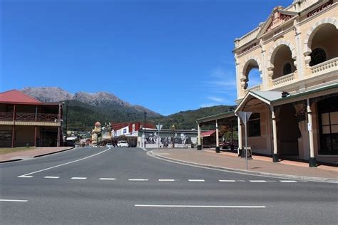 Tasmania Drive Itinerary: 21 Days of Unspoilt Beauty - Dreaming of Down