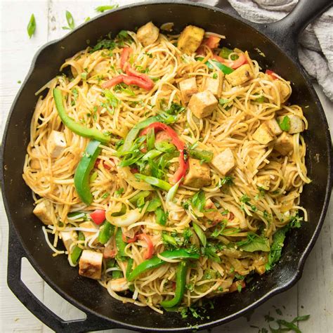 Vegan Singapore Noodles With Tofu Vegan Mastermind