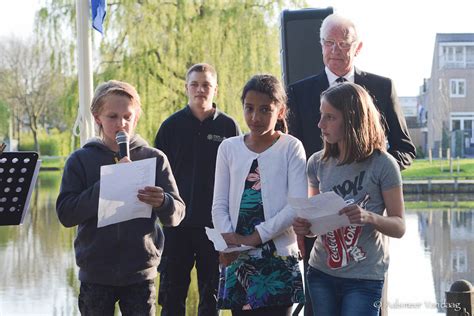 Jun 27, 2021 · nelly (92) springt voor 22ste keer uit het vliegtuig: Herdenking Kudelstaart: "Er is betaald voor onze vrijheid ...