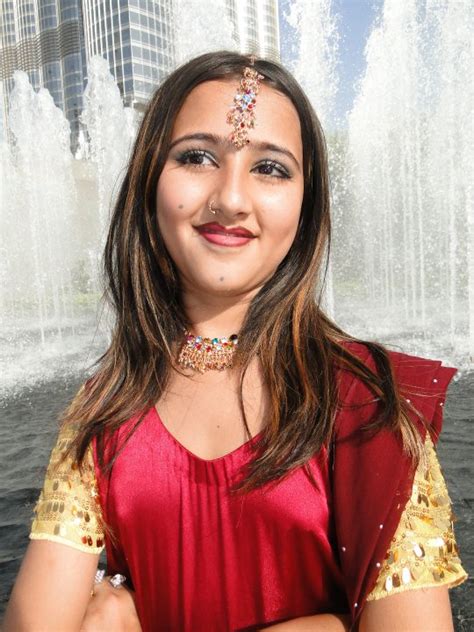 Nazia Iqbal Pakistani Pashto Singer Hot And Sexy Wallpapers Free
