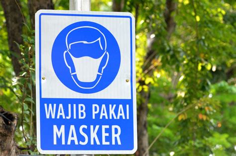 Kesiapan menerapkan area wajib masker atau pelindung wajah (face shield). Area Wajib Masker Logo - Custom Logo Simbol Safety Sign ...