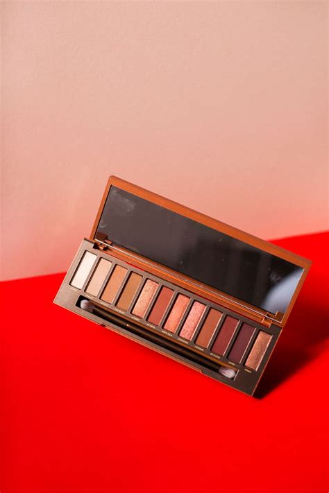 Urban Decay Naked Heat Palette A Review The Anna Edit