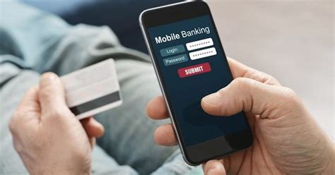 Tips Aman Bertransaksi Dengan Mobile Banking Gencil News