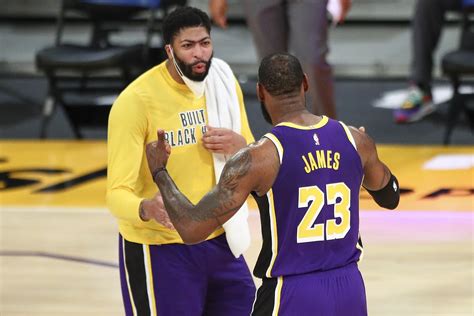 Lakers Vs Grizzlies The Best Photos From The Lakers Comeback Win