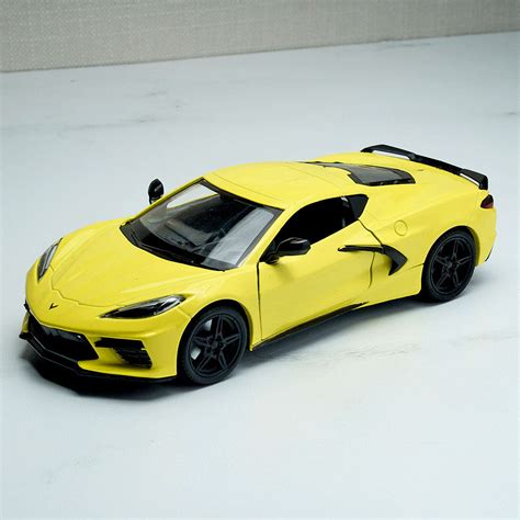 2020 Corvette 124 Yellow Diecast Model