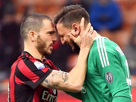 Barella, jorginho i told my brothers who are 14 and 15, me being 31. Gianluigi Donnarumma responds to AC Milan fans after they ...