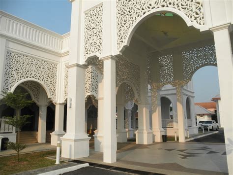 Masjid tengku tengah zaharah (masjid terapung) kuala terengganu •. SENI LAMA MELAYU (MALAY OLDEN ART): Masjid (Mosque of ...