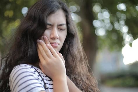 7 Home Remedies For Toothache The Planttube