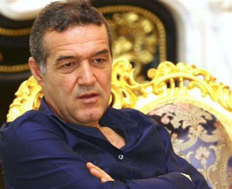 Gigi becali a avut o intervenție halucinantă în direct la antena 3. Gigi Becali 2018: Haircut, Beard, Eyes, Weight ...