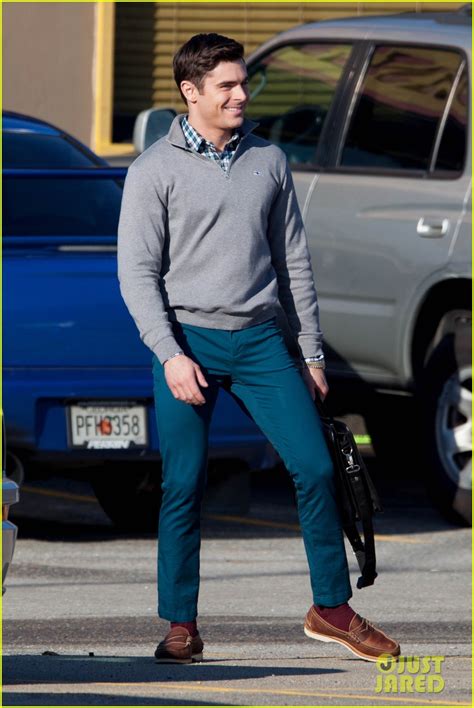 Zac Efron Looks Hot Preppy On The Set Of His New Movie Dirty Grandpa