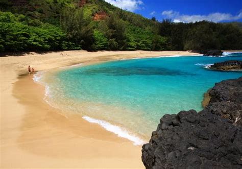 Lumahai Beach In Kauai Hawaiian Planner