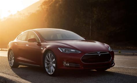 Tesla Tips Affordable Model S 60 60d Pcmag
