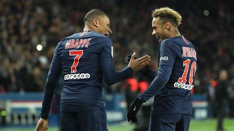 PSG reach their firstever final in UEFA Champions League