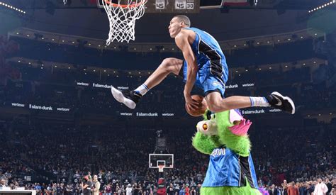 Aaron gordon was robbed by the slame dunk contest judges. Unreal Display of Dunks From Aaron Gordon in 2016 Slam Dunk Contest | Orlando Magic