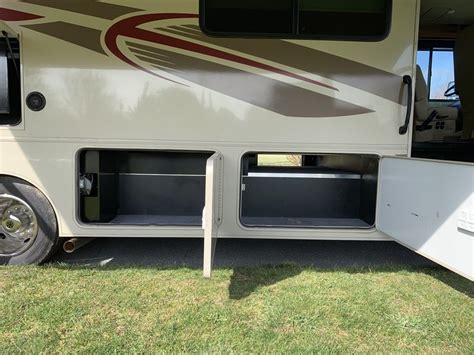 2018 Winnebago Vista 29ve Class A Gas Rv For Sale By Owner In San