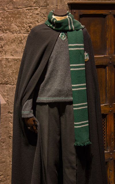 Slytherin Full Uniform Adults Harry Potter Cinereplicas Cinereplicas