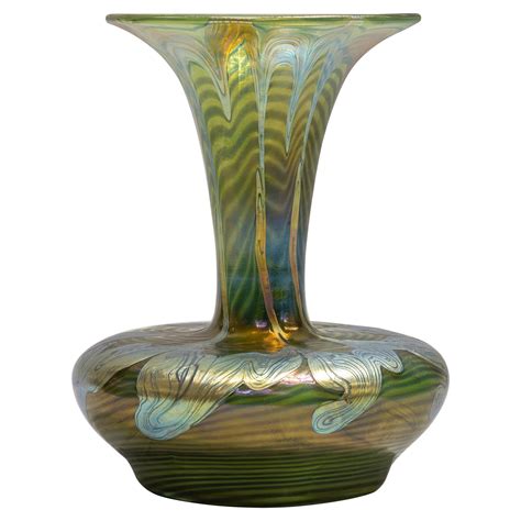 After Loetz Bohemian Jugendstil Iridescent Art Glass Flower Vase Ca 1900 For Sale At 1stdibs
