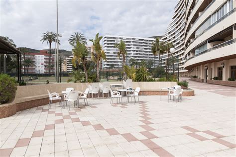 El apartamentos florazar ii, ubicado entre jardines tropicales, se encuentra junto a la playa de cullera. FLORAZAR 2, VI-15-A - Apartamentos en Cullera