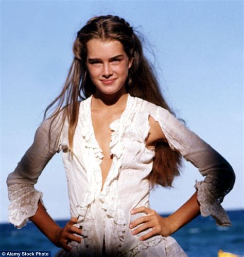 Brooke Shields Looks Chic In Pop Magazine Shoot Daily Mail Online