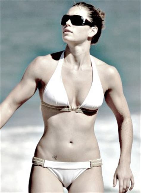 How To Look Like Jessica Biel Lift Weights Saltwater Fit
