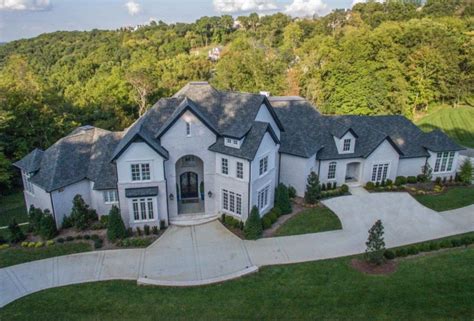 Newly Built Brick Mansion In Franklin Tennessee Homes Of The Rich