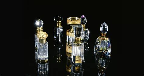 Hot Sale Crystal Beautiful Perfume Bottledecorative