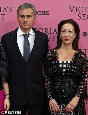 Who is jose mourinho's wife matilde faria? Jose Mourinho's 15-year-old son labels Chelsea fans a ...