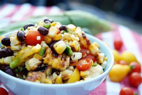 Кукуруза вареная на диете Кукуруза вареная. Калорийность 1 початок, на 100 грамм, польза, бжу Кукуруза вареная. Калорийность 1 початок, на 100 грамм, польза, бжу Кукуруза вареная на диете