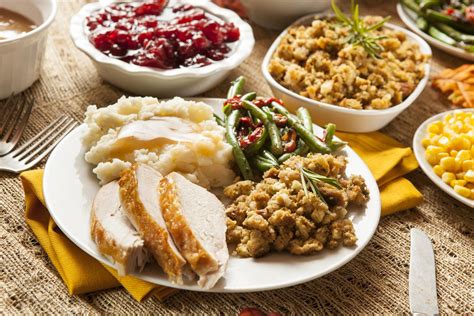 Children leave a long sock or stocking at the end of their beds on christmas eve, 24th december, hoping that father christmas will come down the chimney during the night and bring them small presents, fruit and nuts. 30 Of the Best Ideas for Safeway Thanksgiving Dinner ...