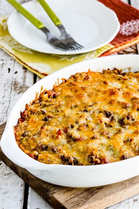 Carbs may be delicious, but, depending on your health status and any conditions you may have, they may not be the most nourishing (or healthy) macronutrients for you to eat. Cheesy Low-Carb Taco Casserole | KeepRecipes: Your