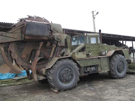 538 also reports news on their website that tends to lean left; Тягач МАЗ 538: характеристики