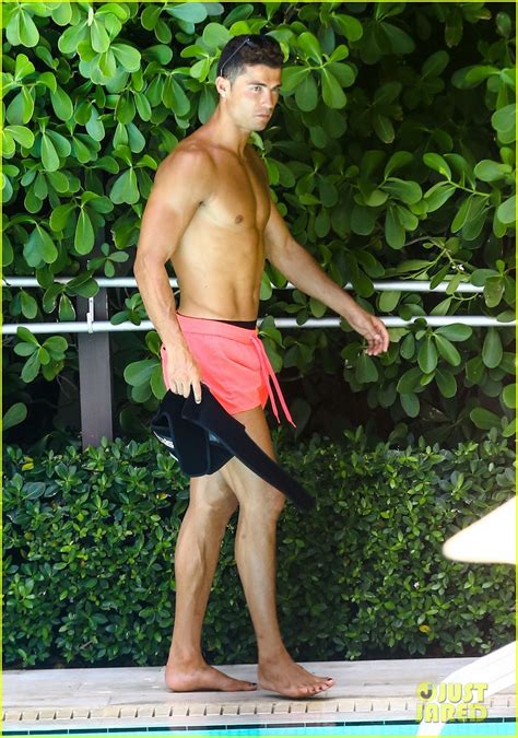 Cristiano Ronaldo Kisses Blonde Fitness Model At Miami Pool Photo