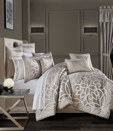 J Queen New York Deco Comforter Set Dillard S