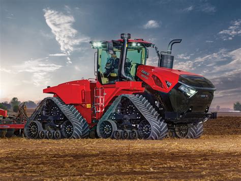 Case Ih Breaks Through Its Own Horsepower Threshold The Steiger 715