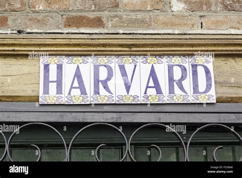Harvard University Logo Hi Res Stock Photography And Images Alamy
