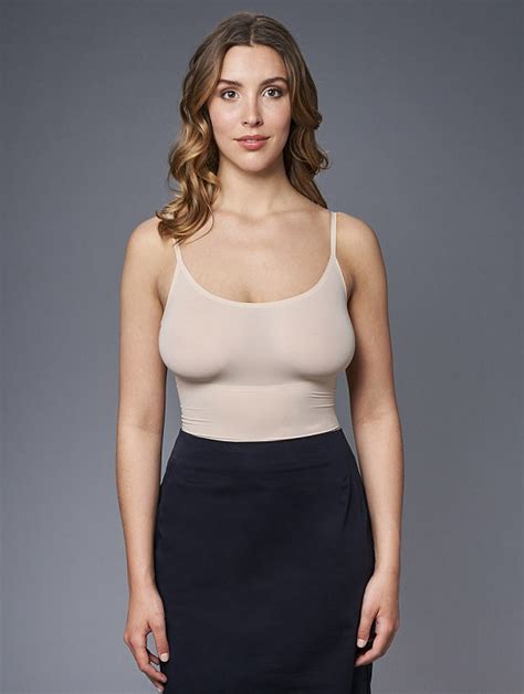 New Shapewear Promises To Lift Boobs And Smooth Lumps Daily Mail Online