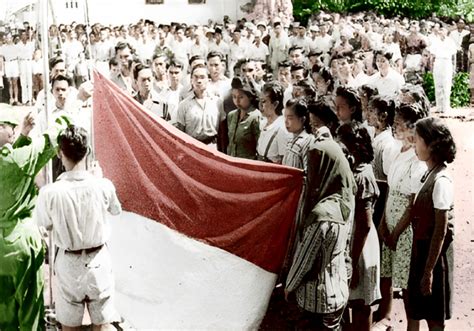 Kisah 3 Tokoh Pengibar Bendera Merah Putih Saat Proklamasi Kemerdekaan Edoo