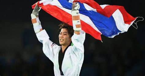 ปี 2019 โตโยต้า และพี่เทนนิส พาณิภัค ฮีโร่นักกีฬาเทควันโดทีมชาติไทย ได้ร่วมกันสร้างแรงบันดาลใจให้กับน้องๆ จากบ้านเด็กกำพร้า. น้องเทนนิส พาณิภัค นักกีฬาเทควันโด ทีมชาติไทย