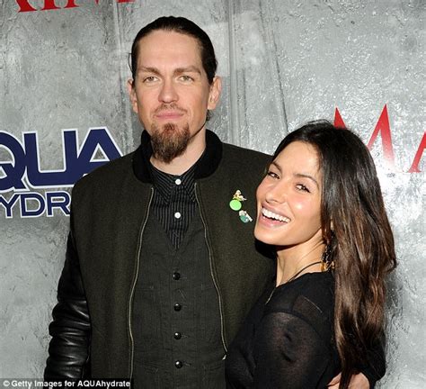 Shameless Steve Howey Berated Muslim Nanny While Wife Forced Her To