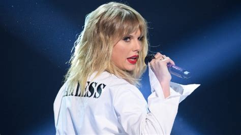 Taylor Swift Speaks Out About Statues Honoring Racist Historical