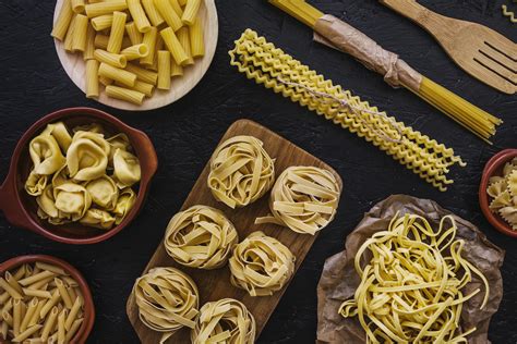 Nuovo cambio di colori in la descalation da zona arancione a gialla dovrebbe riguardare oltre che l'emilia romagna e le. Emilia Romagna, gialla come la sua pasta | Thesignofcolor