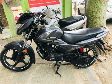 Explore tvs victor price in india, specs, features, mileage, tvs victor images, tvs news, victor review and all other tvs bikes. TVS Victor SlxssDb refurbished bike at best price | CredR
