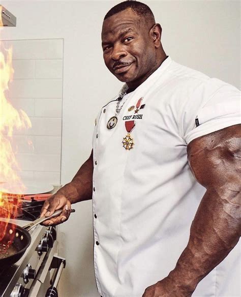 White House Chef Andre Rush Is An Absolute Unit He Has Cooked For
