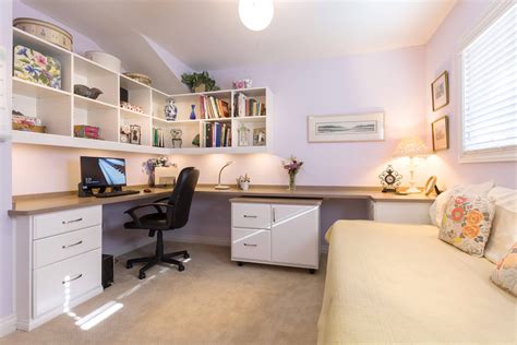 A home office desk can act as a personal hub for your daily life, whether you simply want a place to pay bills or you need a complete home office. 26 Home Office Designs (Desks & Shelving) by Closet Factory
