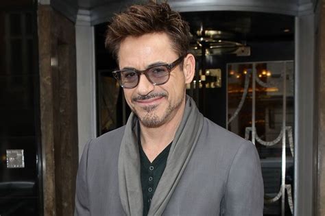 Лауреат премий «золотой глобус» (2001, 2010), bafta (1993), премии гильдии киноактёров сша (2001). Robert Downey Jr. welcomes Tom Hiddleston to Instagram by ...