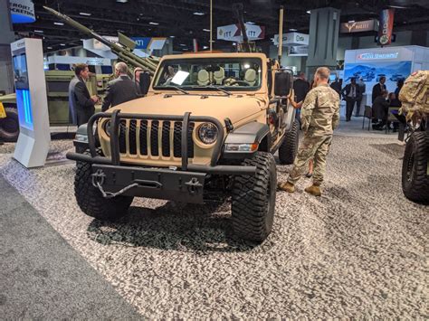 Jeep Gladiator Xmt Light Tactical Vehicle Announced By Fca And Am