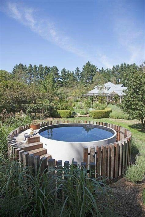 22 Cool Round Pools That Makes Anyone Want To Soak