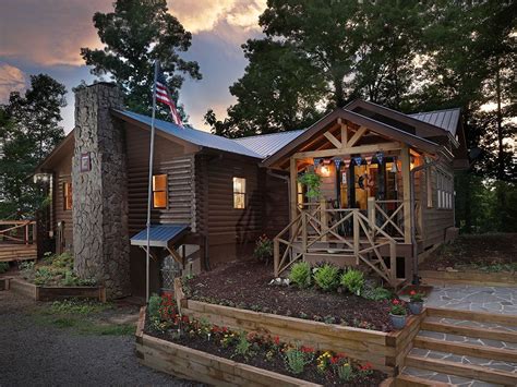 Mountain view log cabins for sale north georgia mountains. A North Georgia Cabin Transformation | Log cabin rustic ...