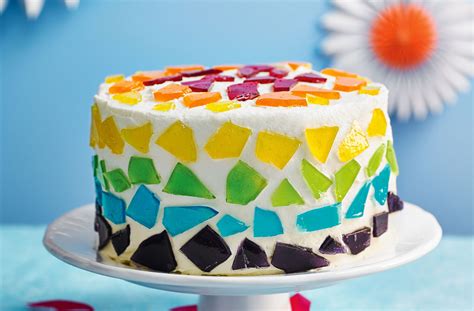 Find & download free graphic resources for cake icing. Best birthday cakes for men | GoodtoKnow