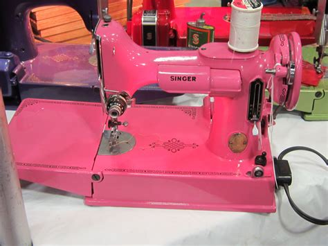 refurbished singer featherweight featherweight sewing machine sewing machine quilting singer